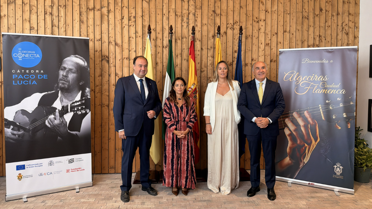 Firma del convenio de la Cátedra Paco de Lucía en el Centro de Interpretación Paco de Lucía de Algeciras